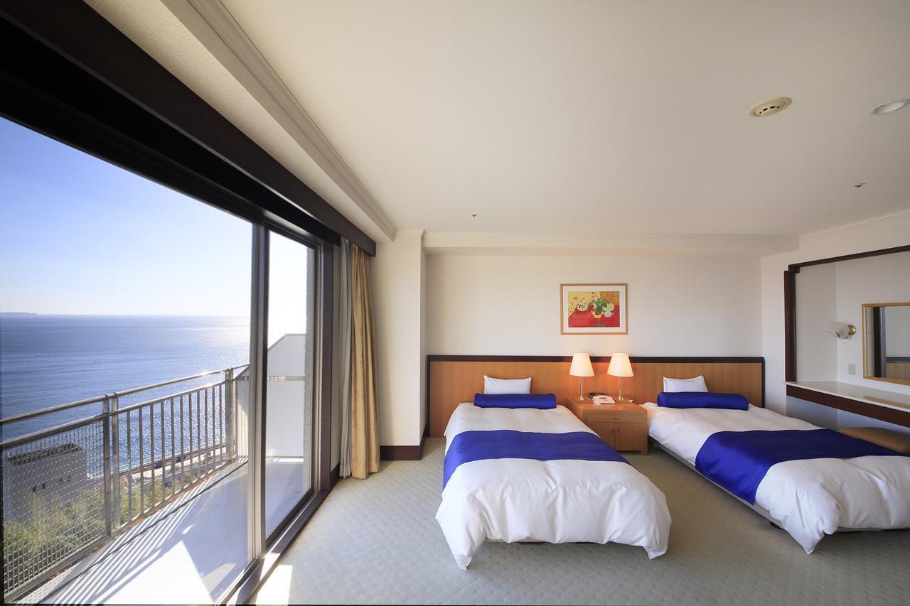 Kkr Hotel Atami Атамі Екстер'єр фото