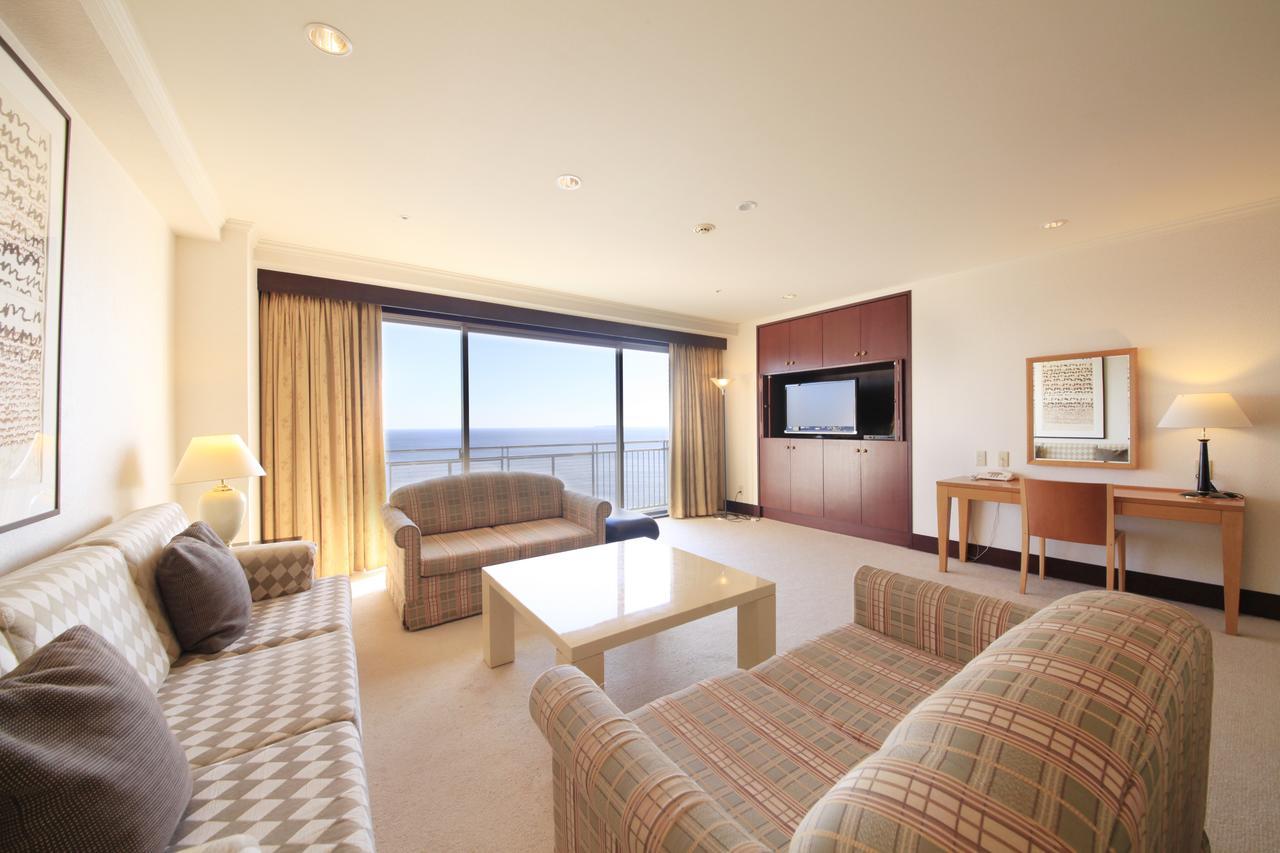 Kkr Hotel Atami Атамі Екстер'єр фото