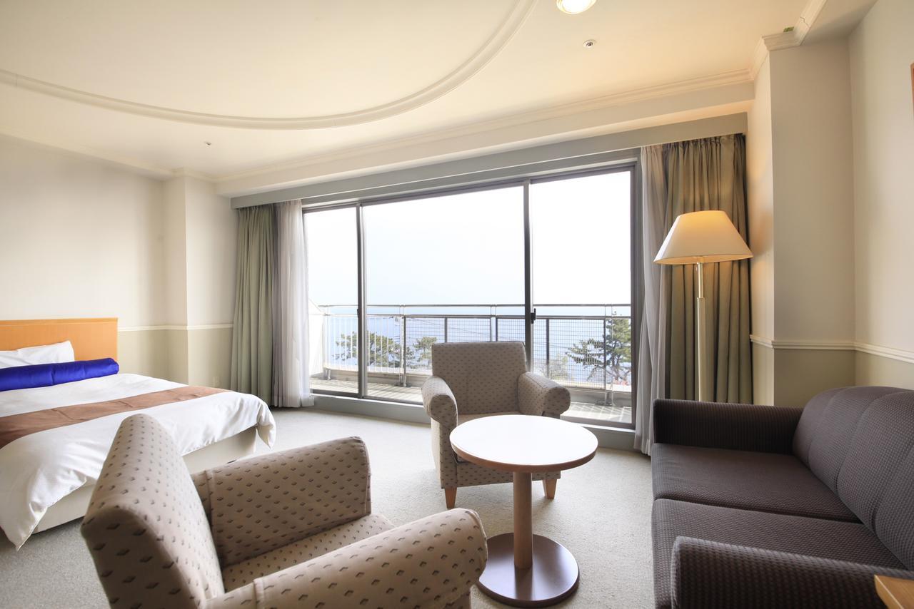 Kkr Hotel Atami Атамі Екстер'єр фото