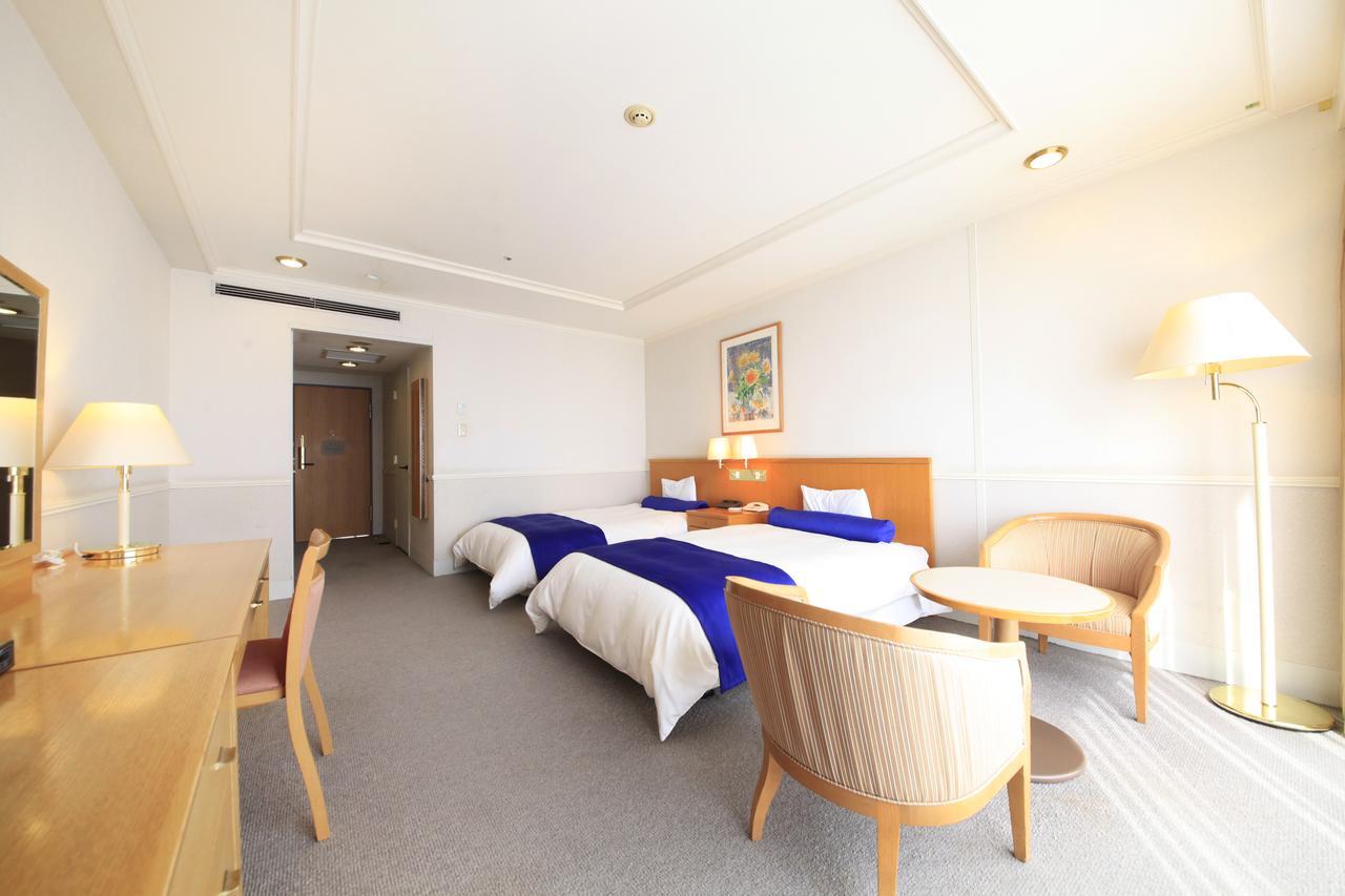 Kkr Hotel Atami Атамі Екстер'єр фото