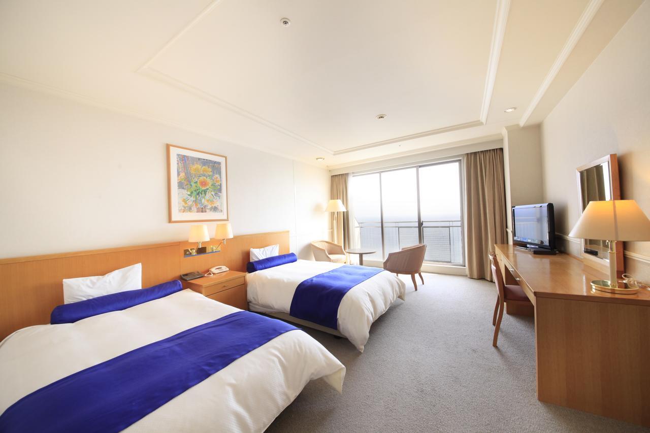 Kkr Hotel Atami Атамі Екстер'єр фото